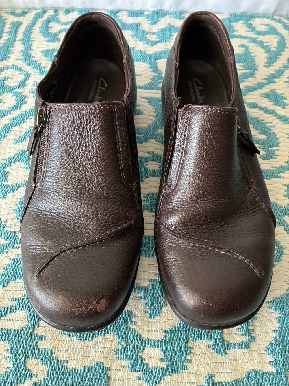 Clarks Dark Brown Leather Zip-Trim Slip-On Loafers Sz 8M